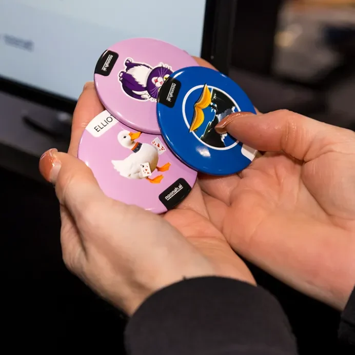 company event advertising methods